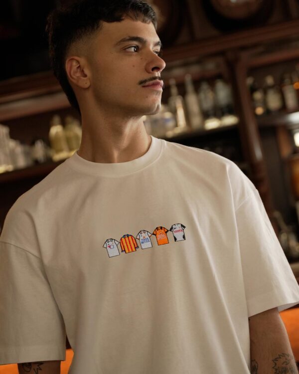 camiseta oversize aficion che 1