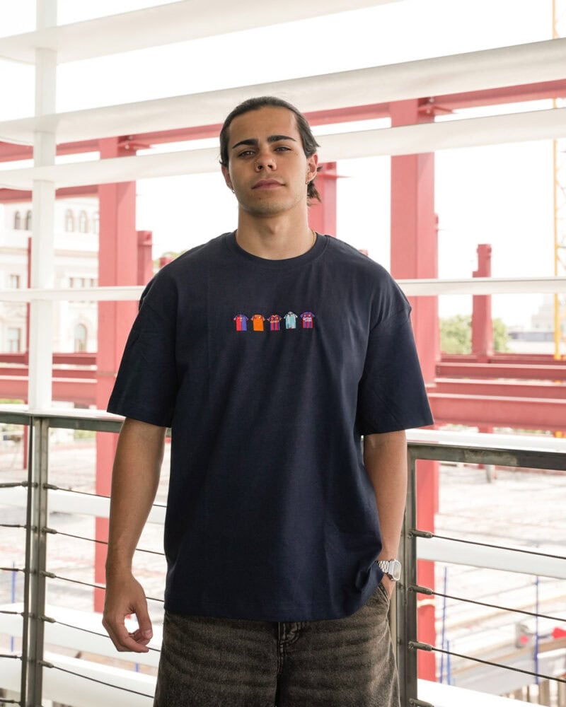 camiseta oversize barna (6)