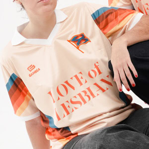 camiseta futbol love of lesbian gambea