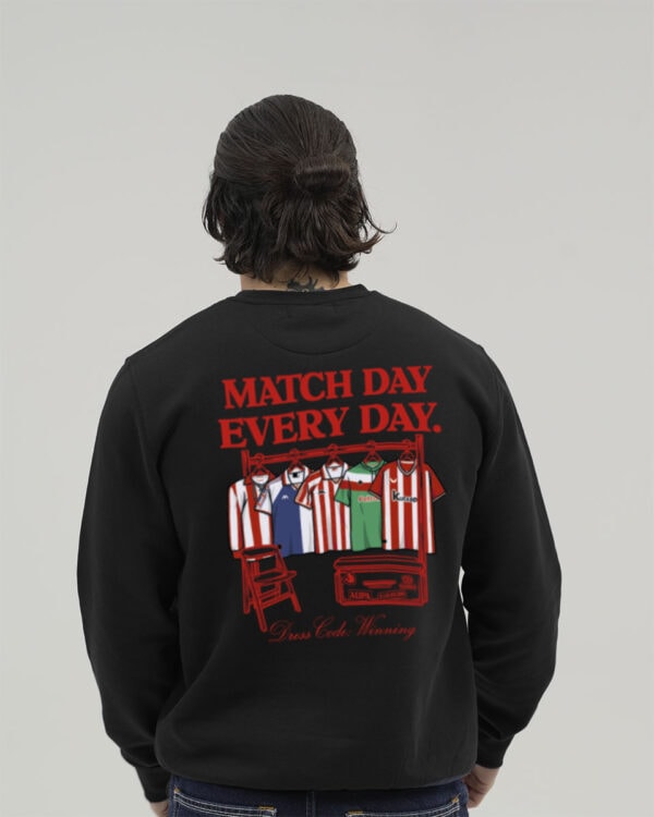 sudadera negra matchday bacalao 3