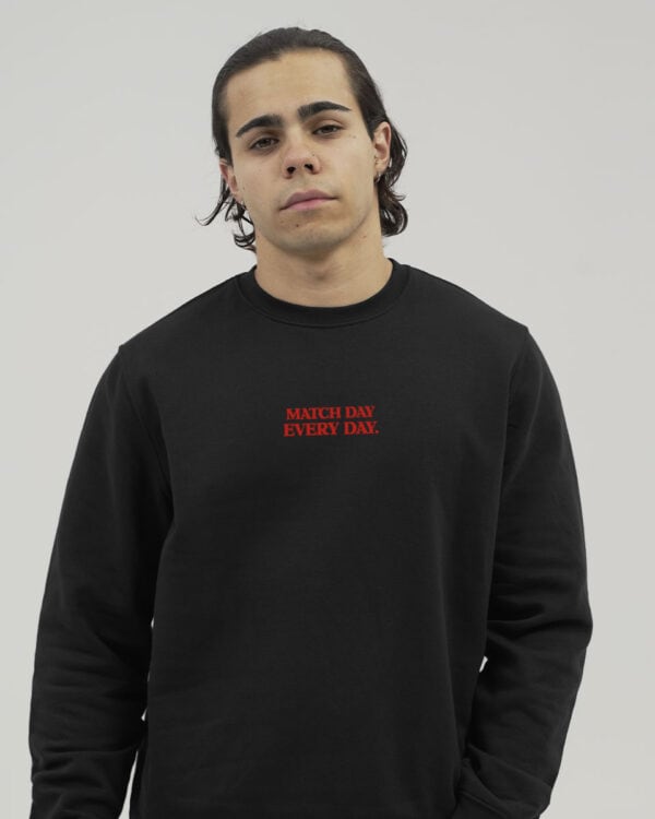 sudadera negra rojiblanca matchday 1